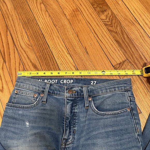 J. Crew Demi Boot Crop Distressed Jeans in Christy Wash Size 27 - Picture 7 of 8